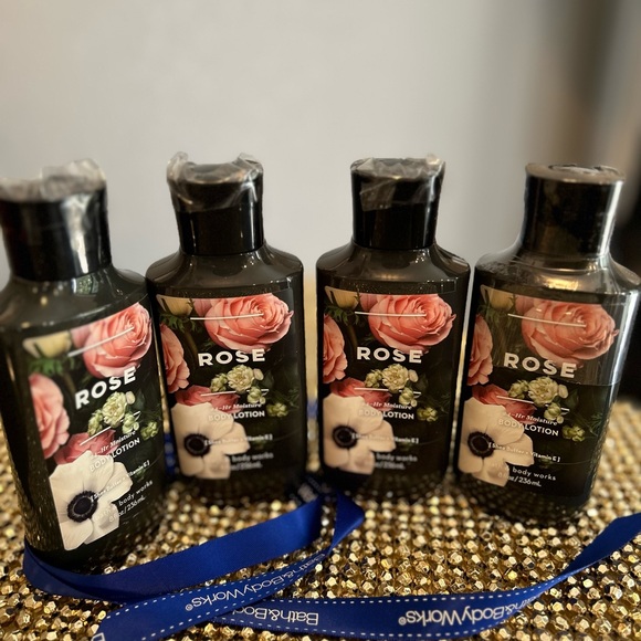 Bath & Body Works Rose Body Lotion - Picture 8 of 8